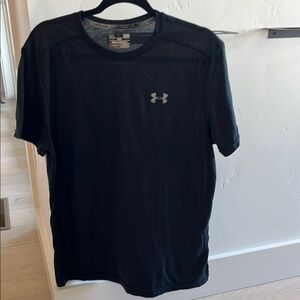 Under Armour Men's Black T-Shirt